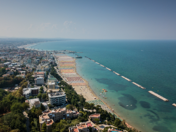 Romantyczny wrzesień – hotel nad morzem z widokiem na Adriatyk